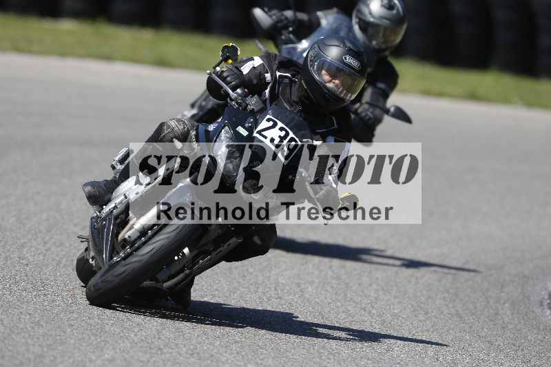 /43 08.08.2025 Discover the Bike ADR/Bike 1 gruen/236